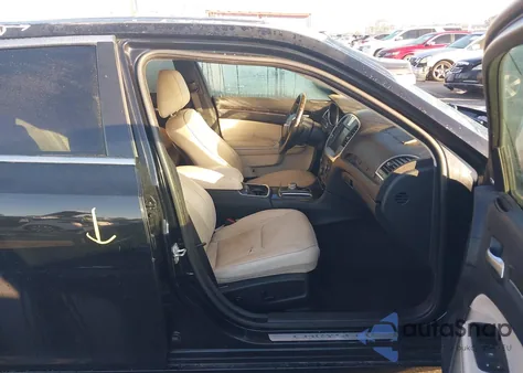 2015 Chrysler 300C из США, поврежденный, VIN 2C3CCAEG9FH755494